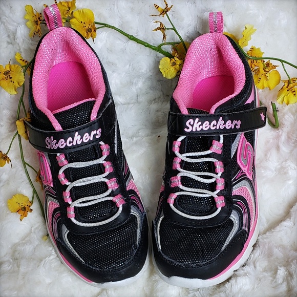 girls running shoes size 1